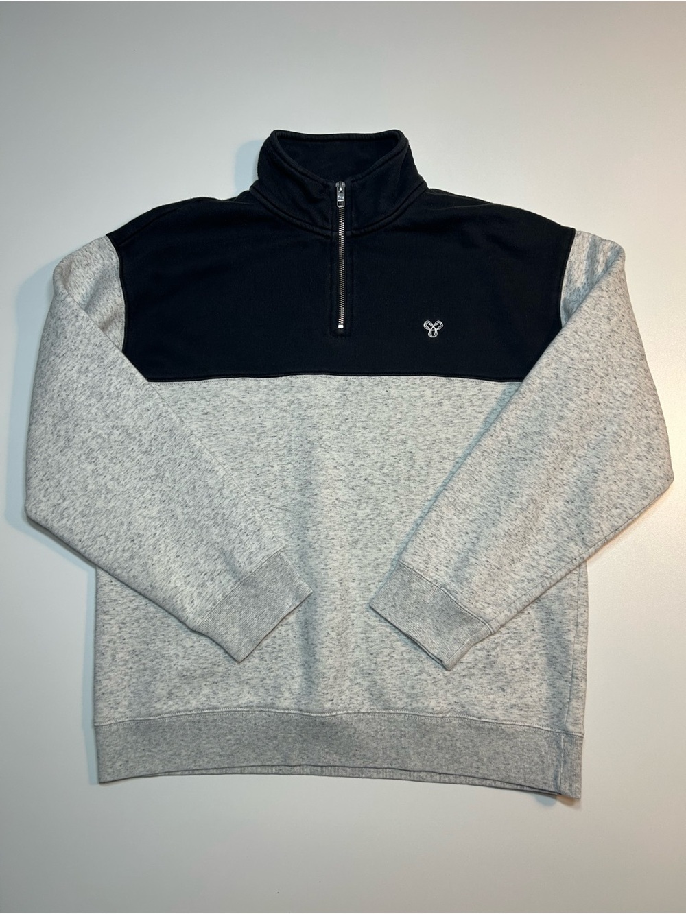 Aritzia Tna Cozy Fleece Colorblock Quarter Zip Sweatshirt Heather Grey Black